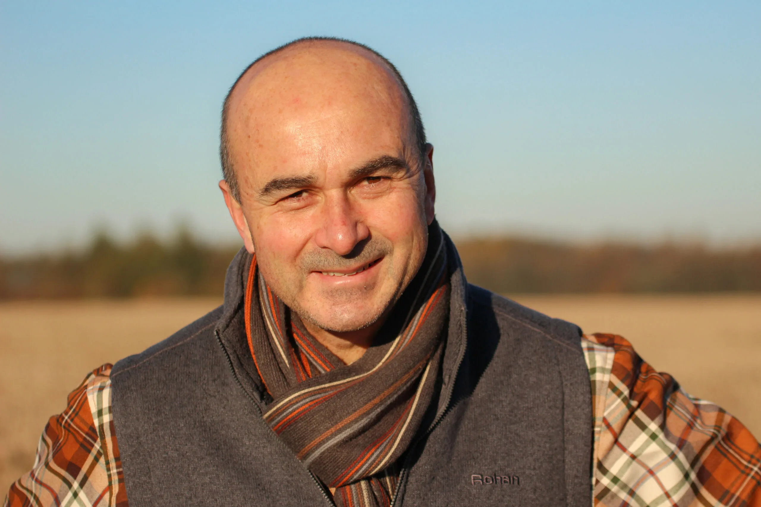 Philip Lymbery – 2 author photo (hi)