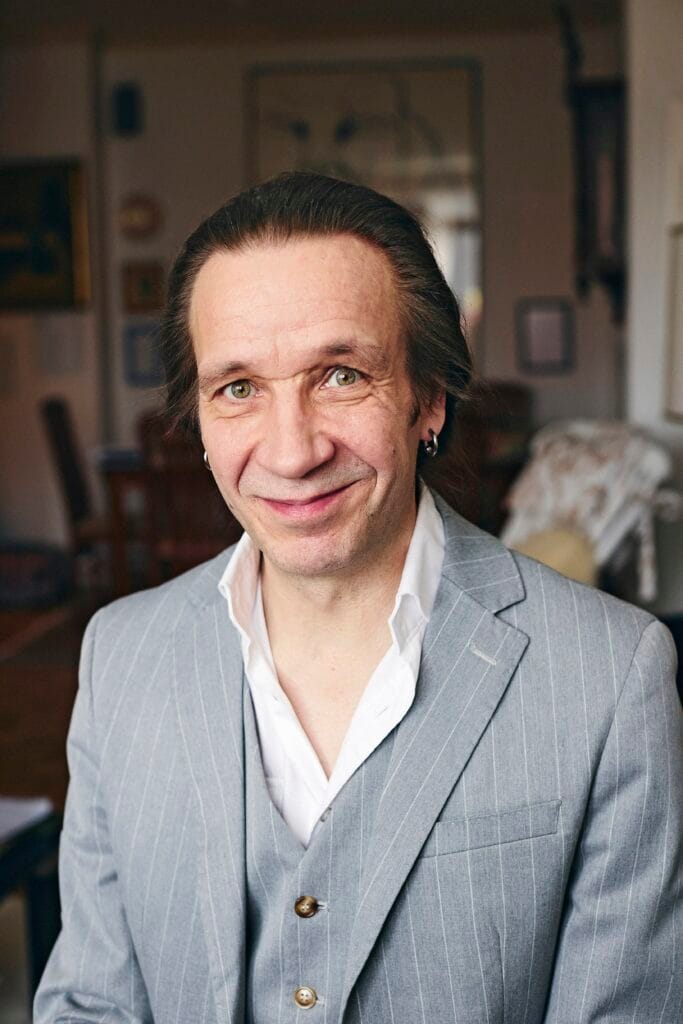 Kirjailijapotretit Jarkko Martikainen